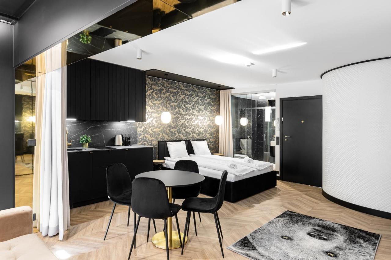 Superior Apartment,1143404863:JPEG