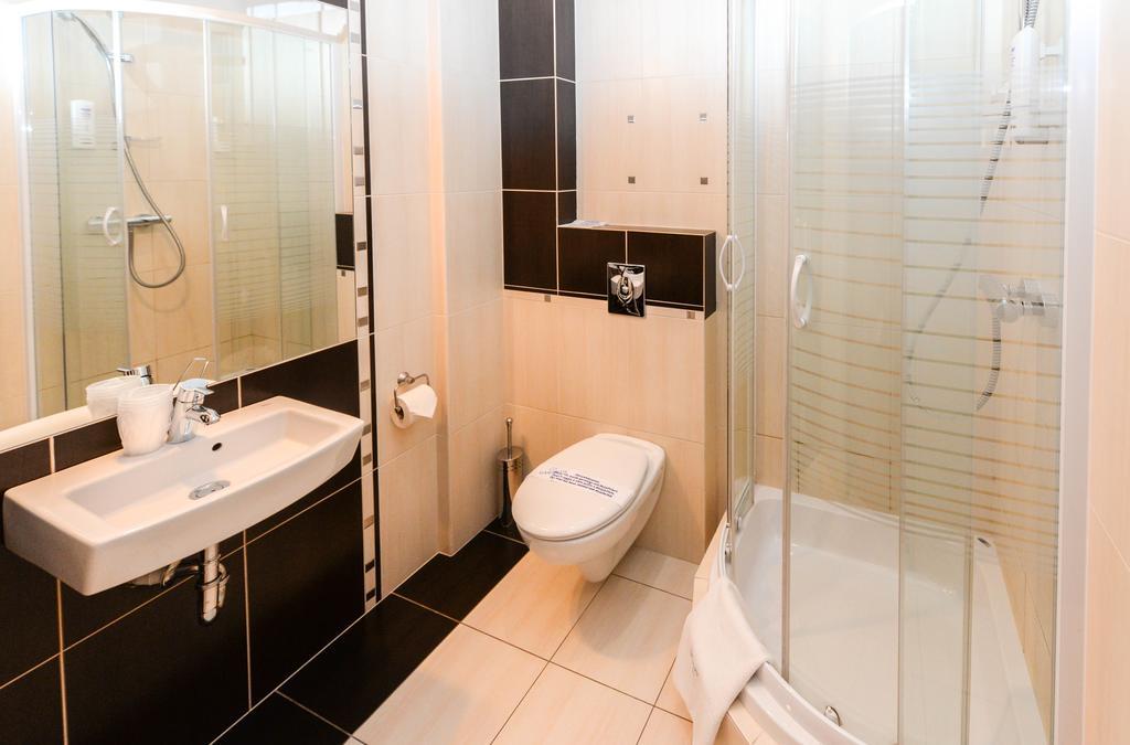 Apartament (4 osoby dorosłe)