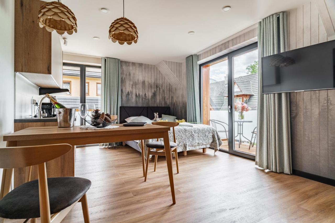 Apartment with Mountain View,1145360020:JPEG