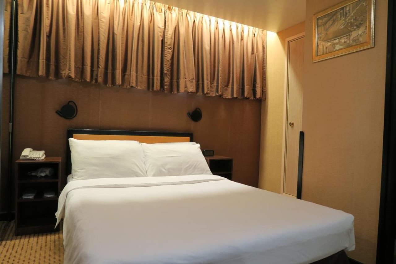 Superior Double or Twin Room City View
