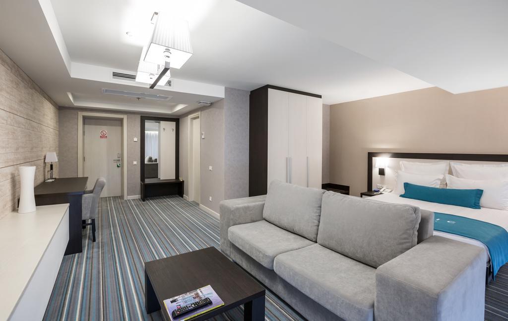 Junior Suite,506671095:JPEG