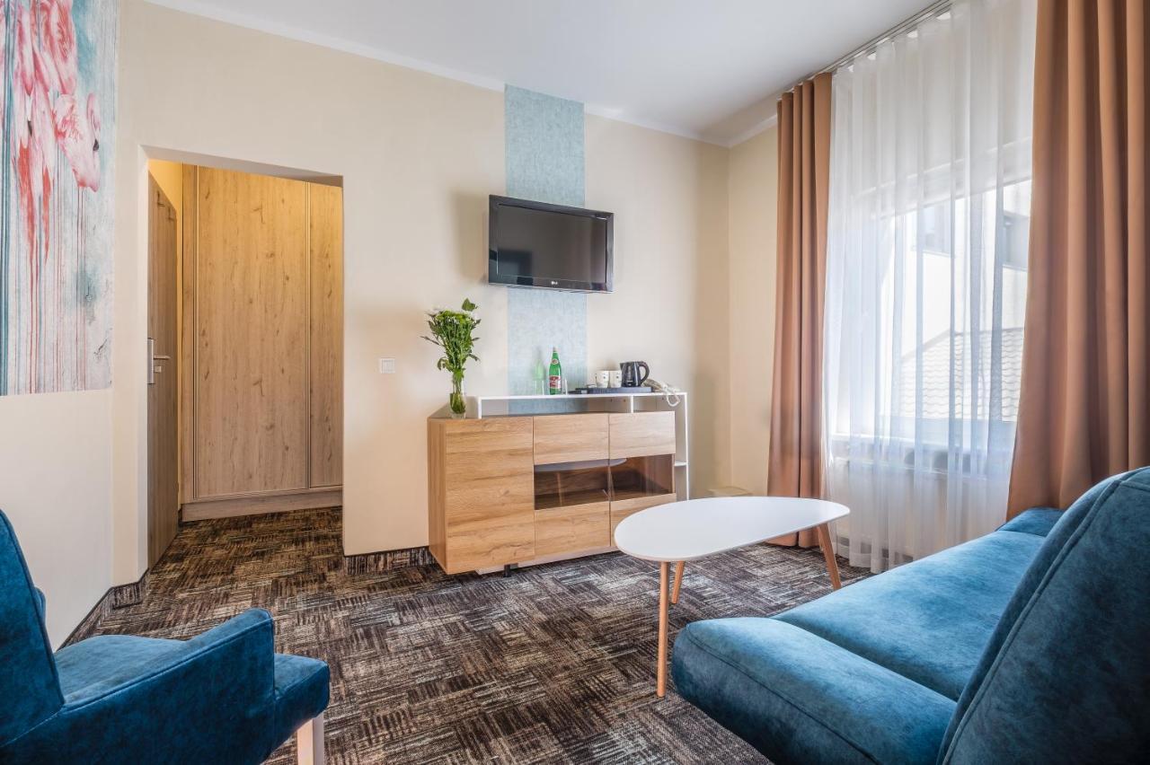 Double or Twin Room,1152737589:JPEG