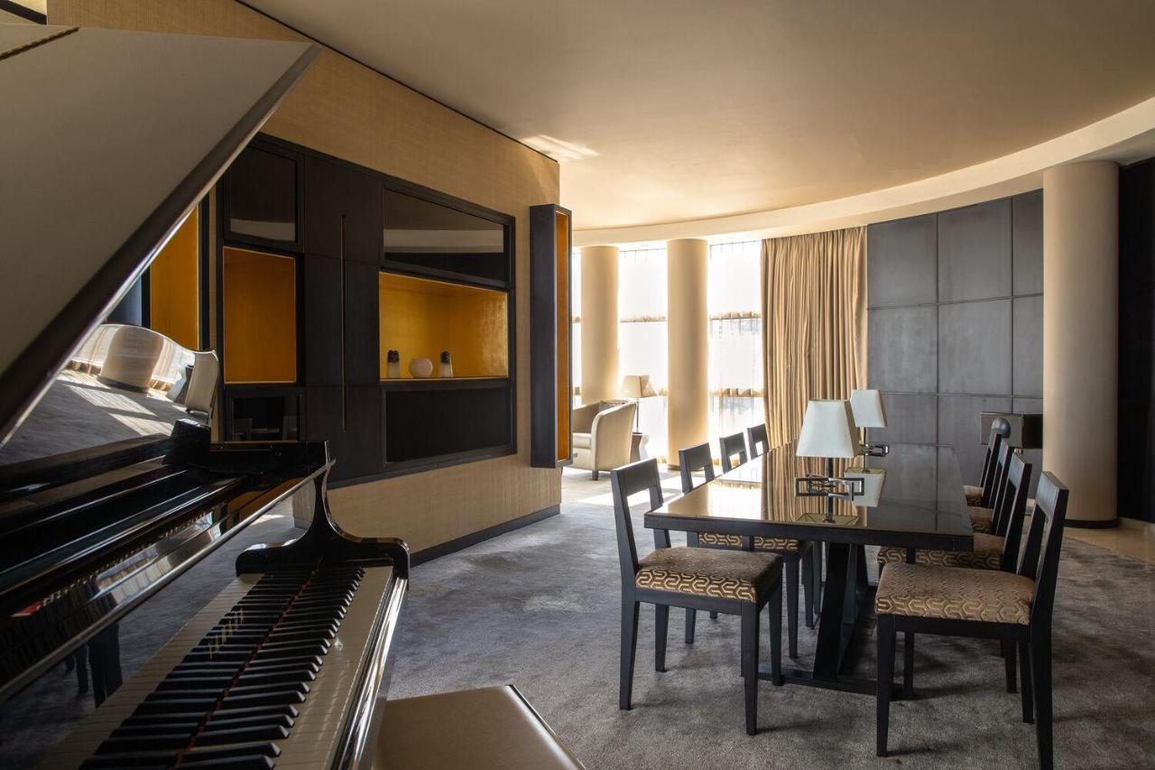 Presidential Suite Panoramic Skyline Views Airport Transfers Direct Connectivity to Museum of The Future Complimentary Signature Afternoon Tea Evening Sundowners Soft Refreshments Canapes