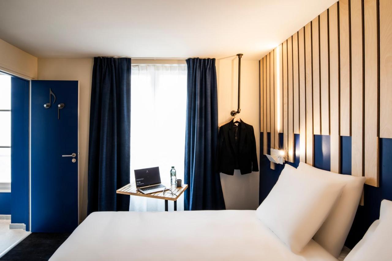 Standard Room Large Bed