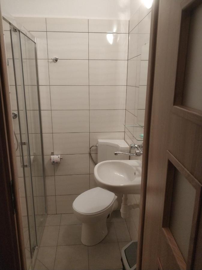 Twin Room,1180547914:JPEG