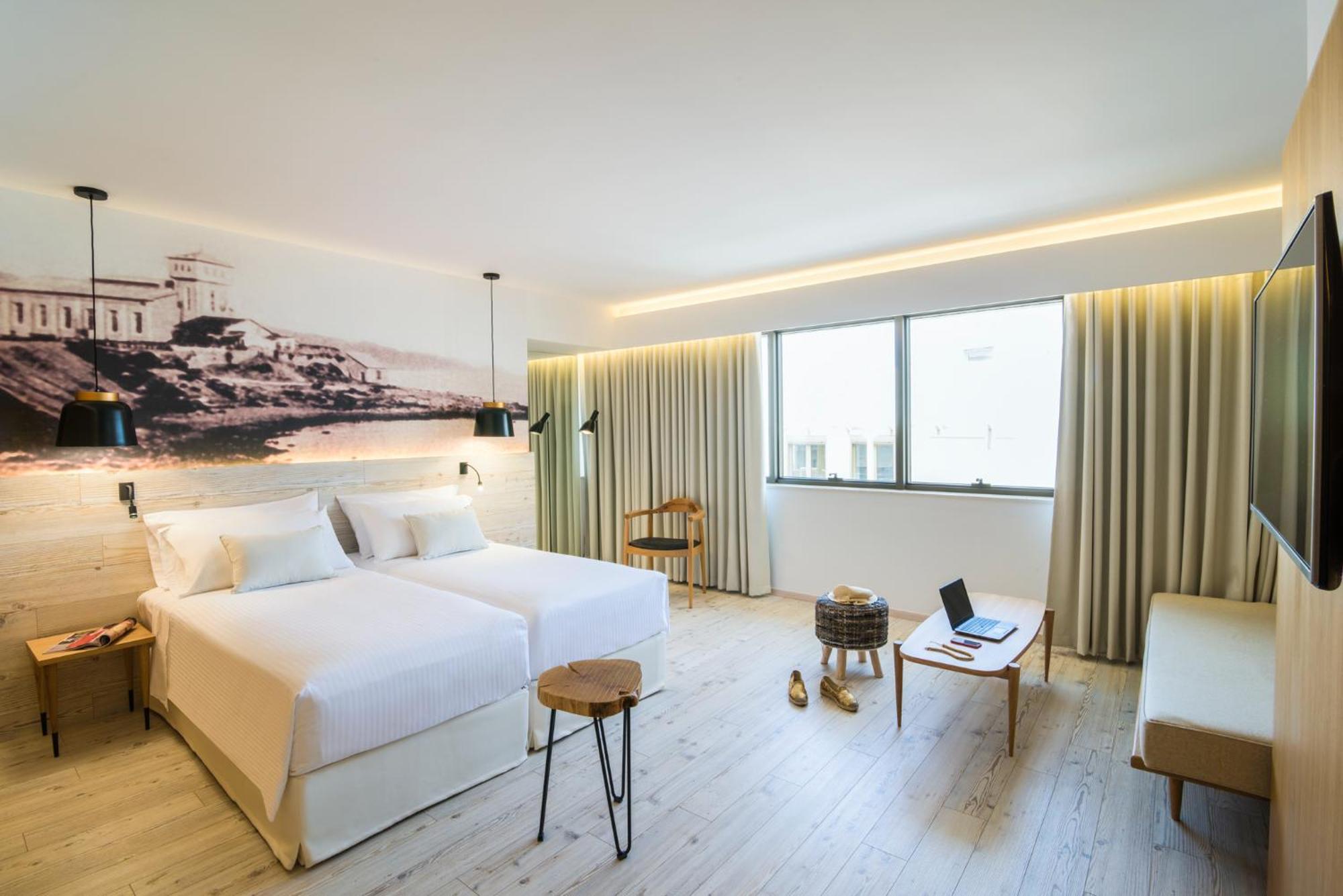 Classic Room,1706923466:JPEG