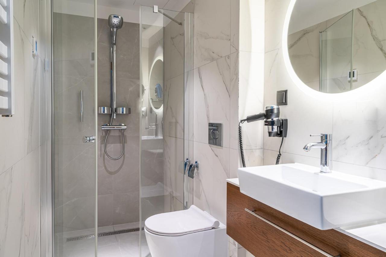 Standard Double Room,1156193562:JPEG