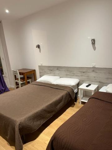 Triple Room Private Bathroom