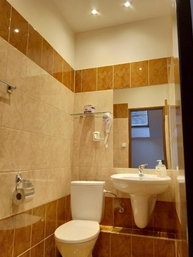Quadruple Room with Bathroom,1176181963:JPEG