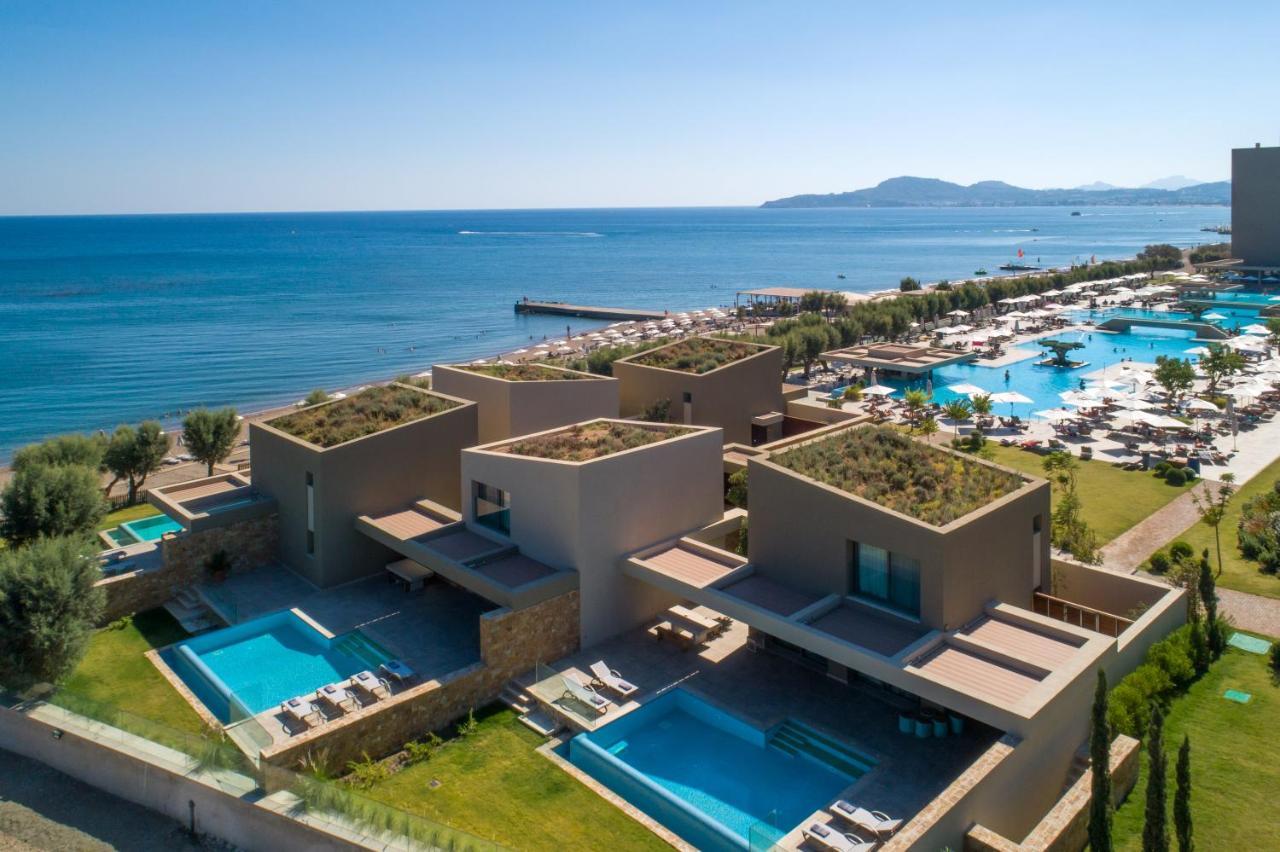 On the beach Amada Villa