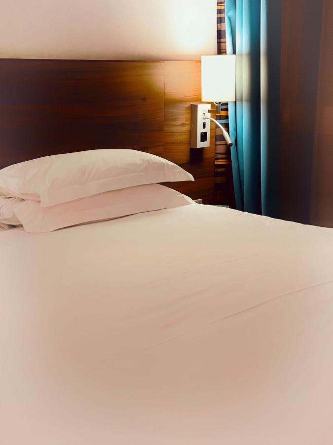 Standard Room Two Single Beds