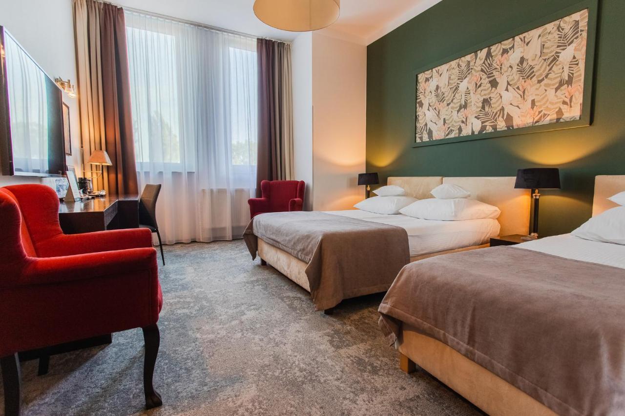 Standard Triple Room,1176822811:JPEG