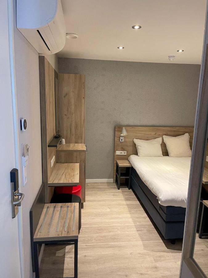 Budget Double or Twin room without window,1177066996:JPEG
