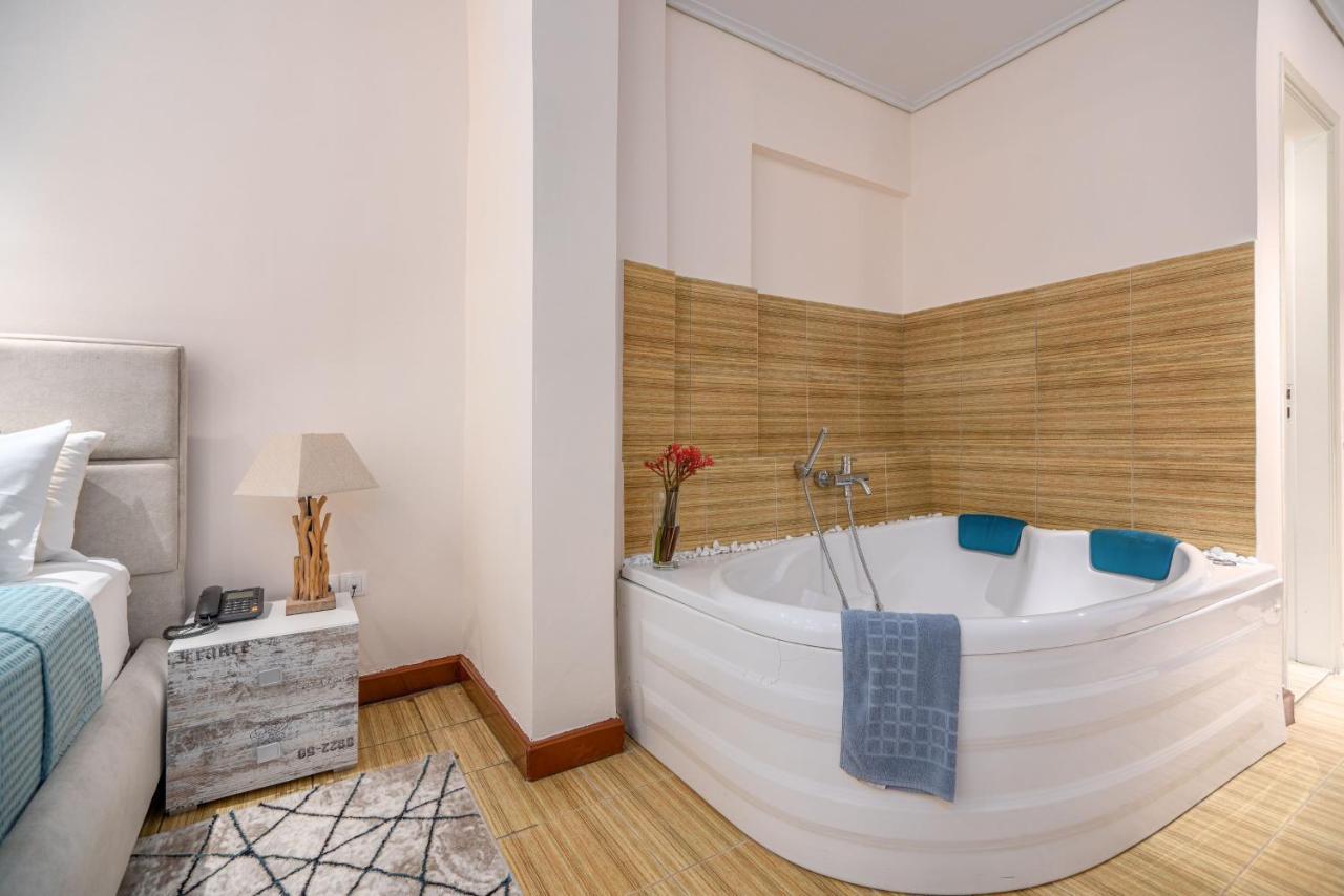 Suite Hot Tub Balcony