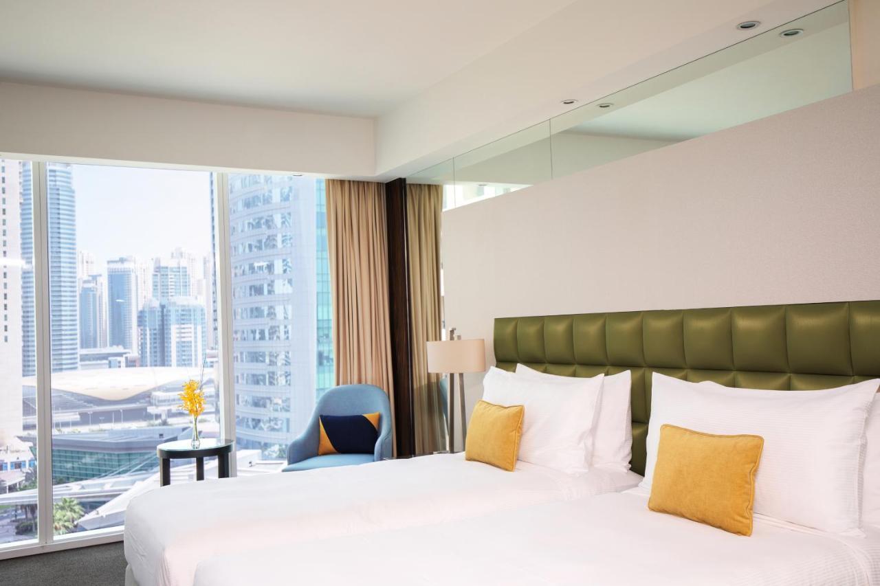 Premium Twin Room High Floor Includes daily access to Riva Beach Club shuttle service