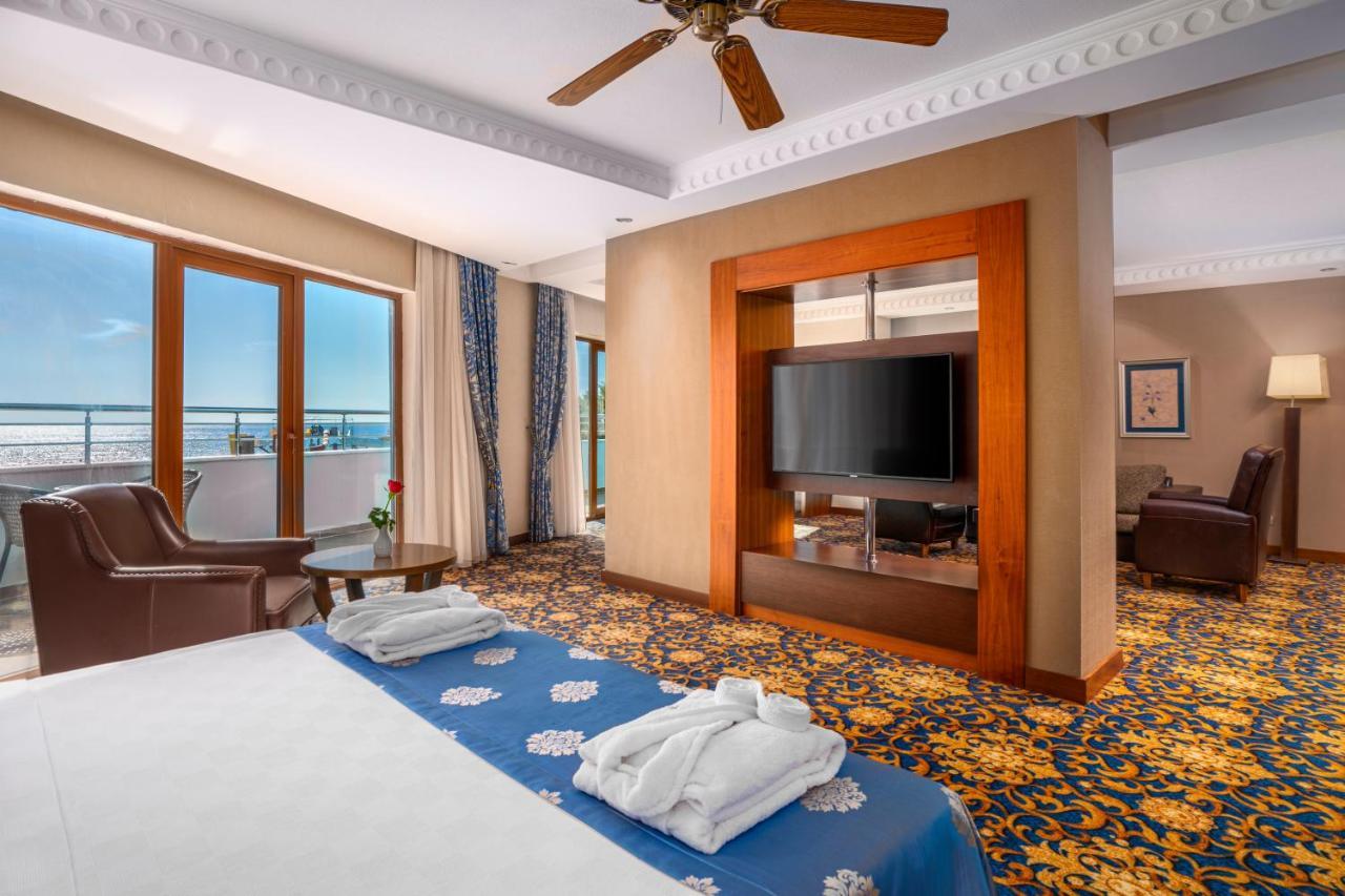 Apartament typu Suite z widokiem na morze