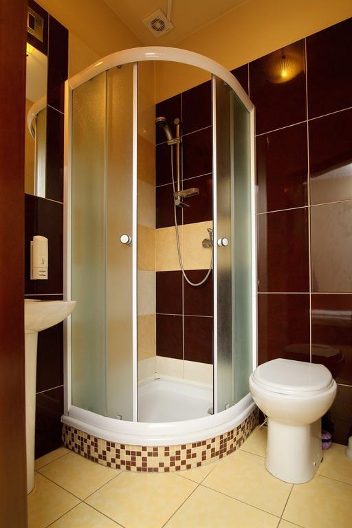 Twin Room,405368847:JPEG