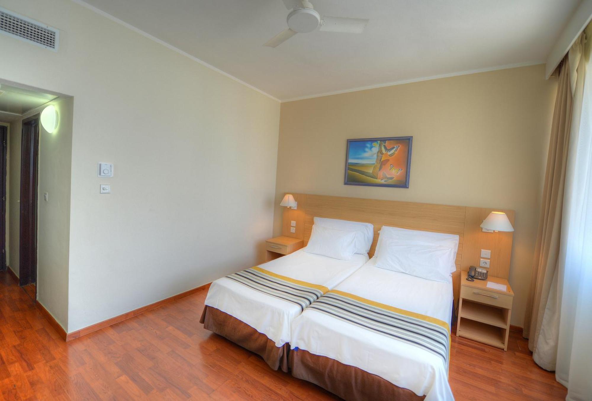 Double or Twin Room Balcony