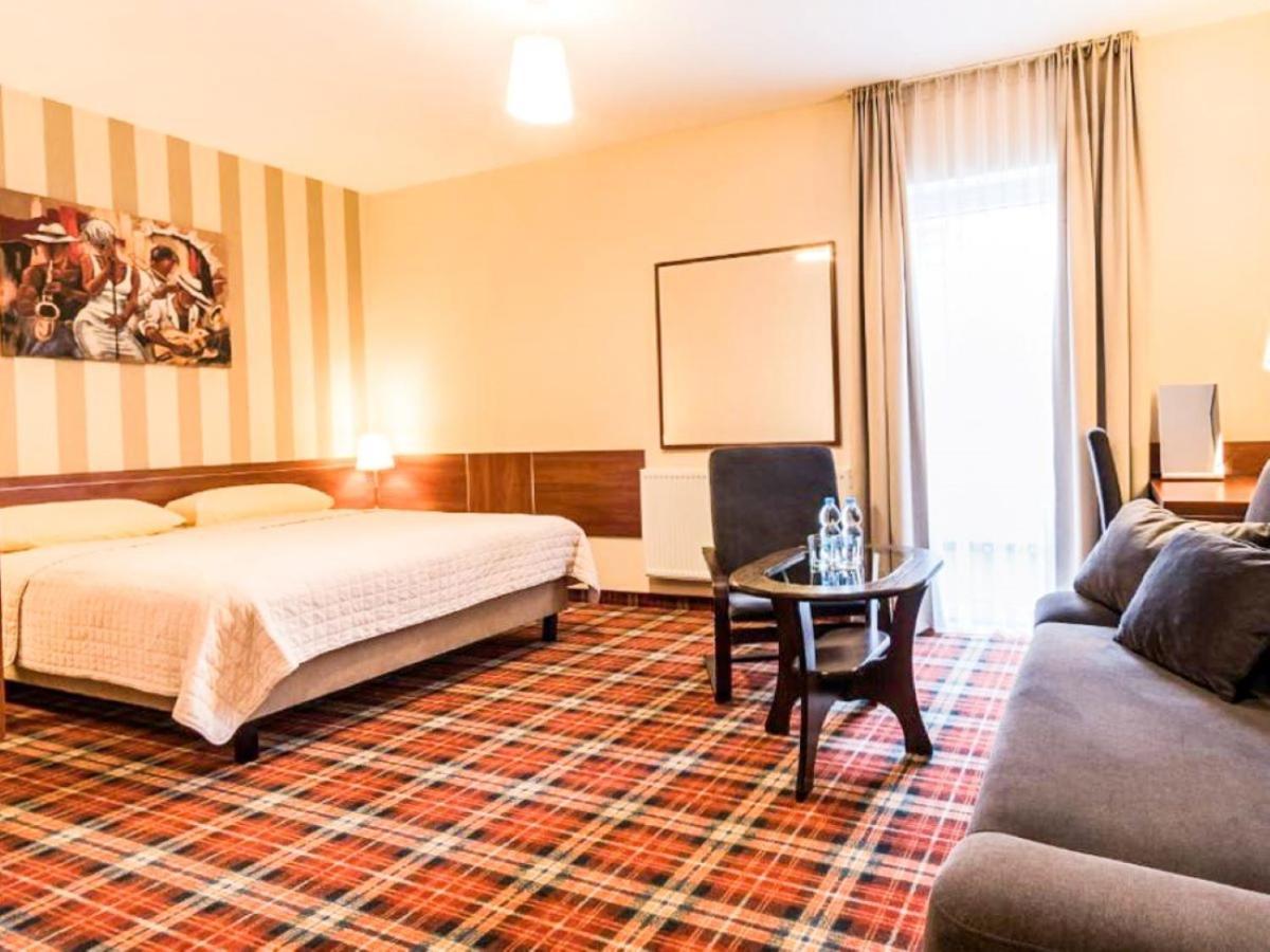 Double Room,1193670076:JPEG