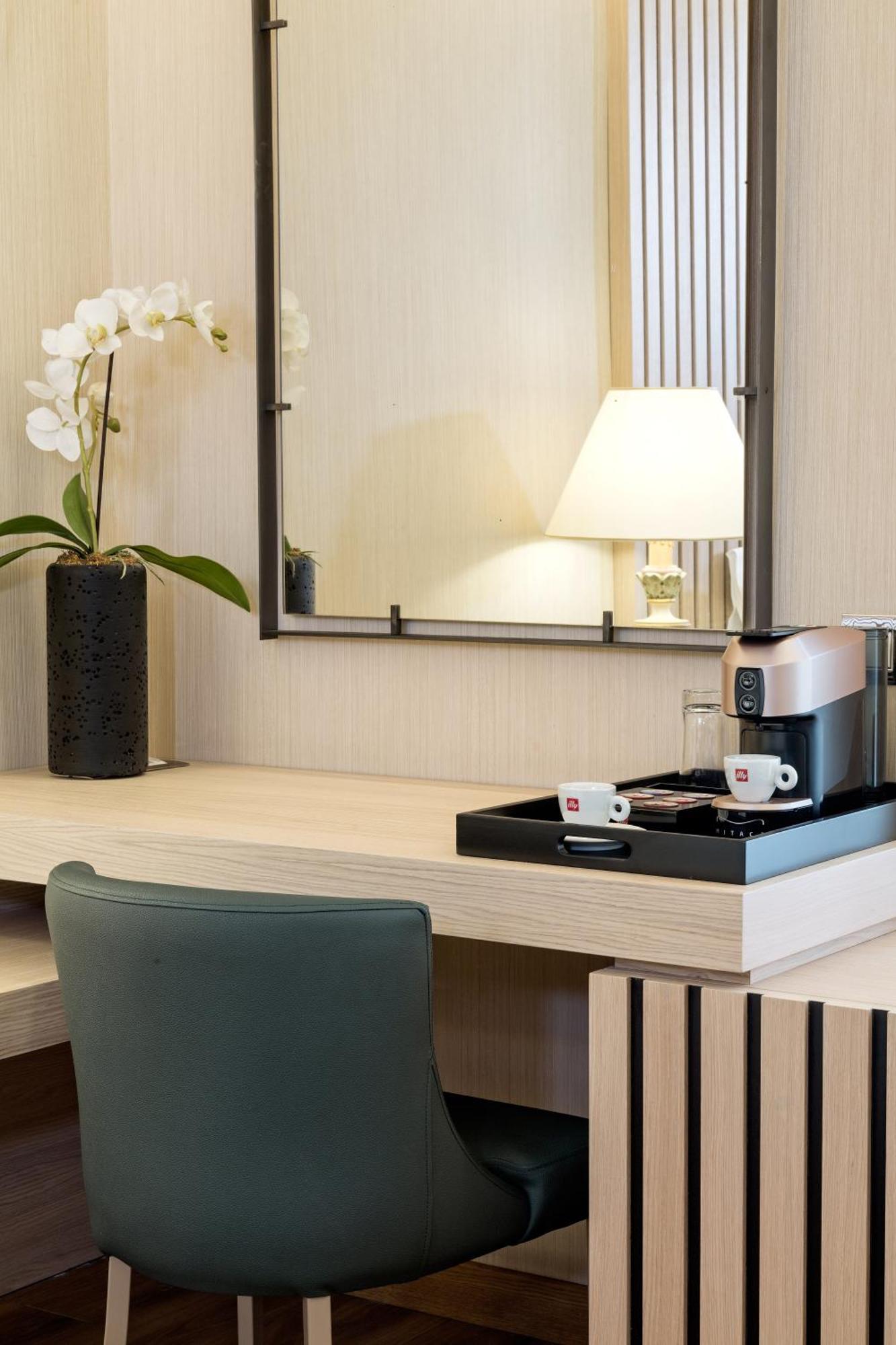 Executive Double Room Acropolis view