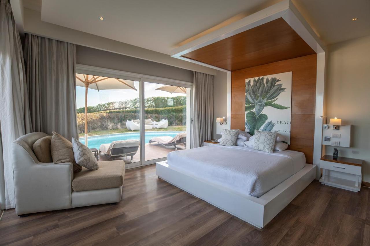 Royal Villa Posh Club