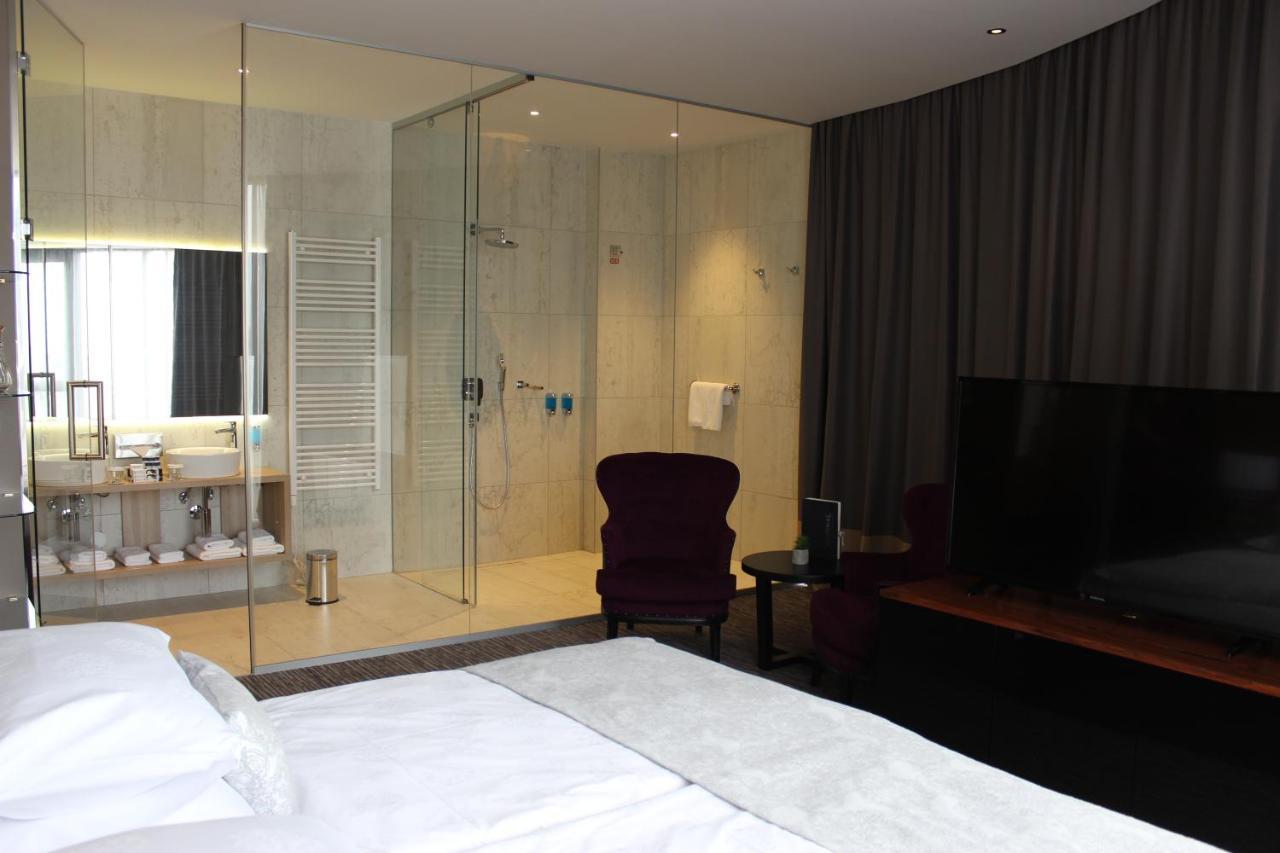 Deluxe Suite Terrace