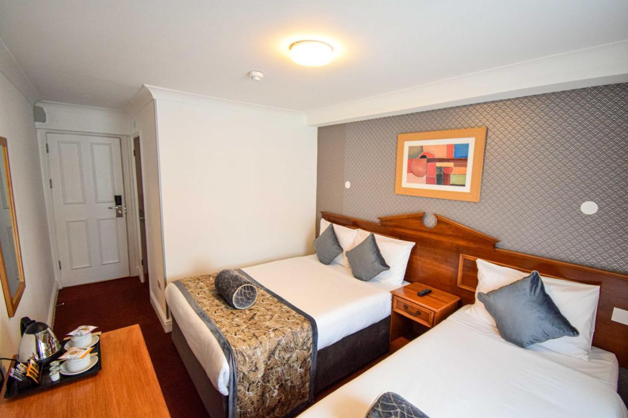 Triple Room,1202414857:JPEG