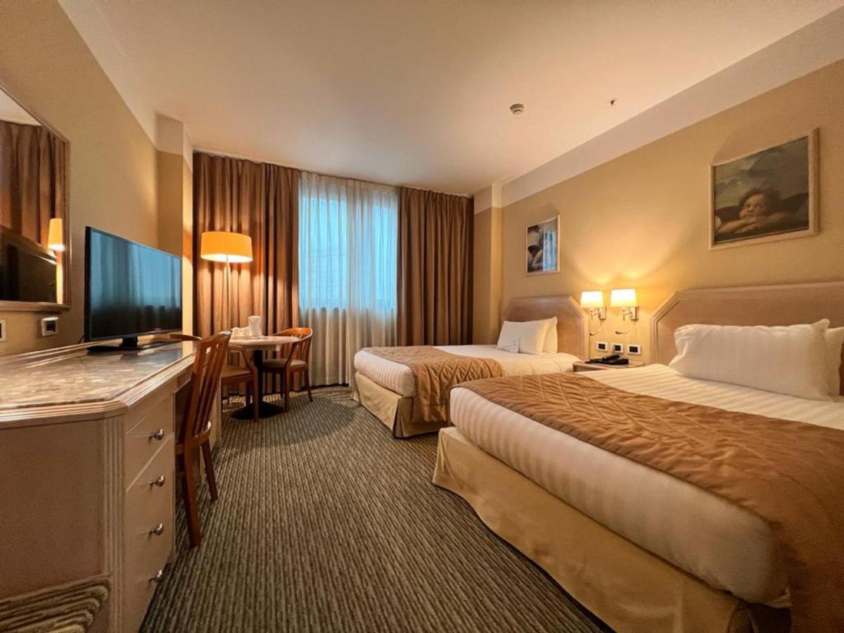 Standard Room,1274653972:JPEG