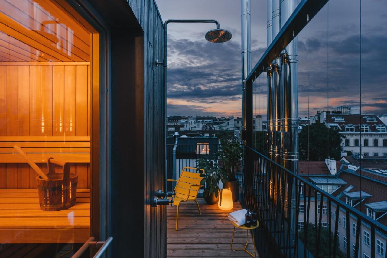 Suite City View