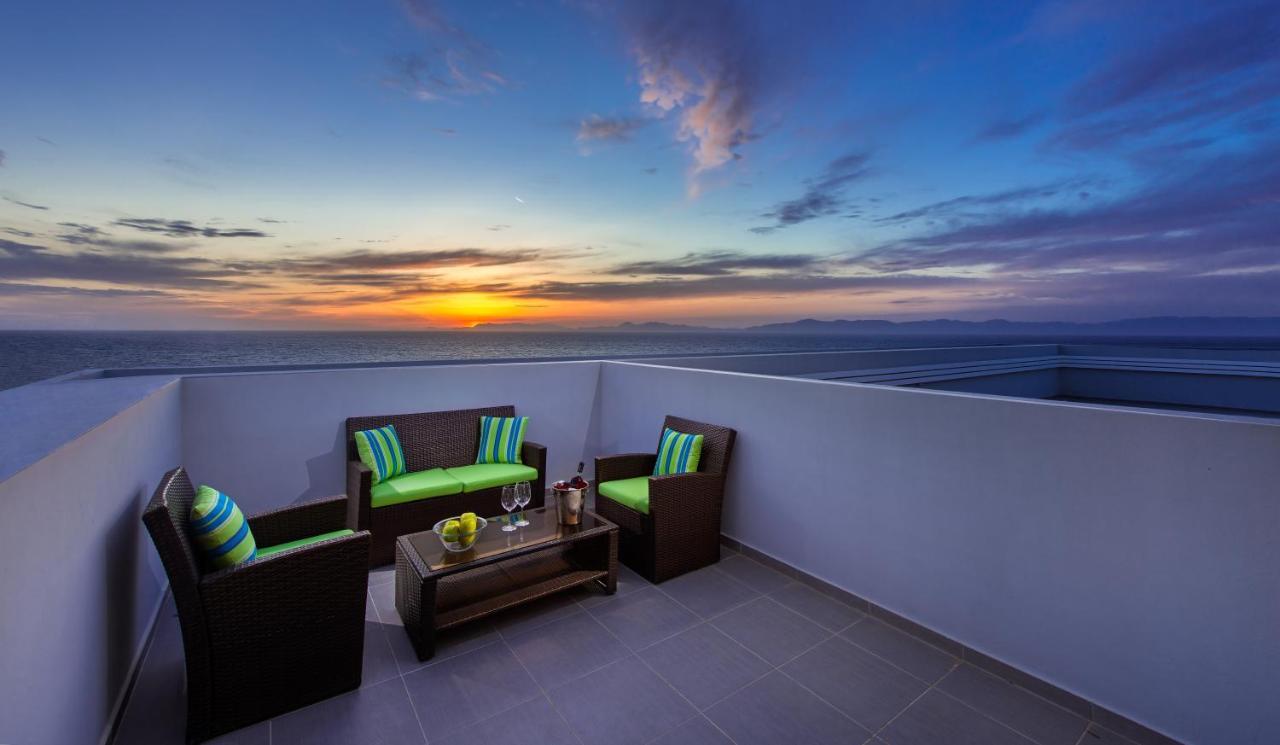 Deluxe Suite Sea View