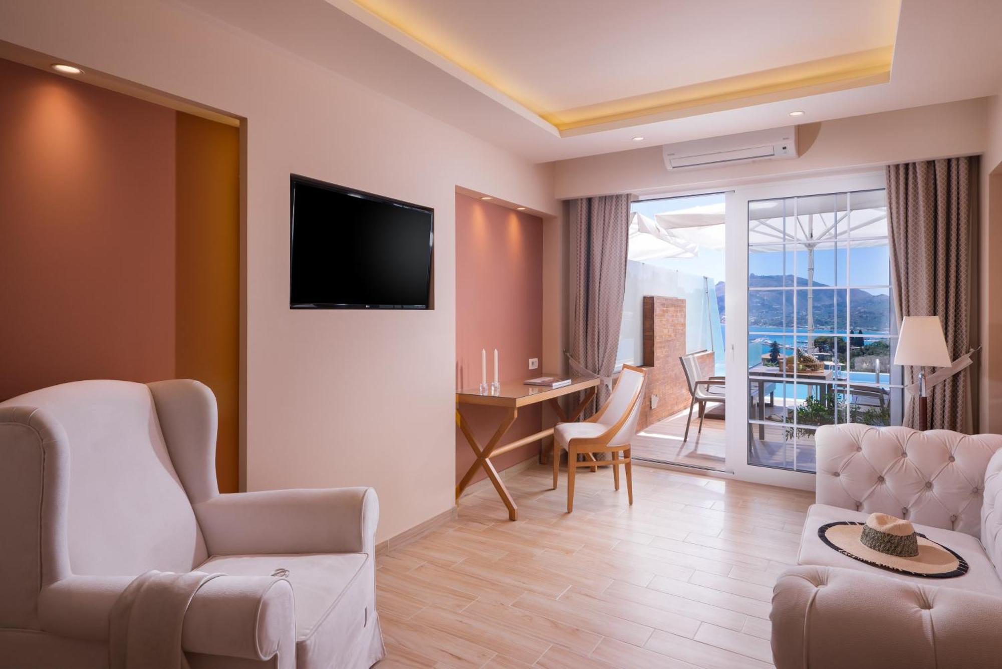 Suite Panoramic Sea View & Private Pool