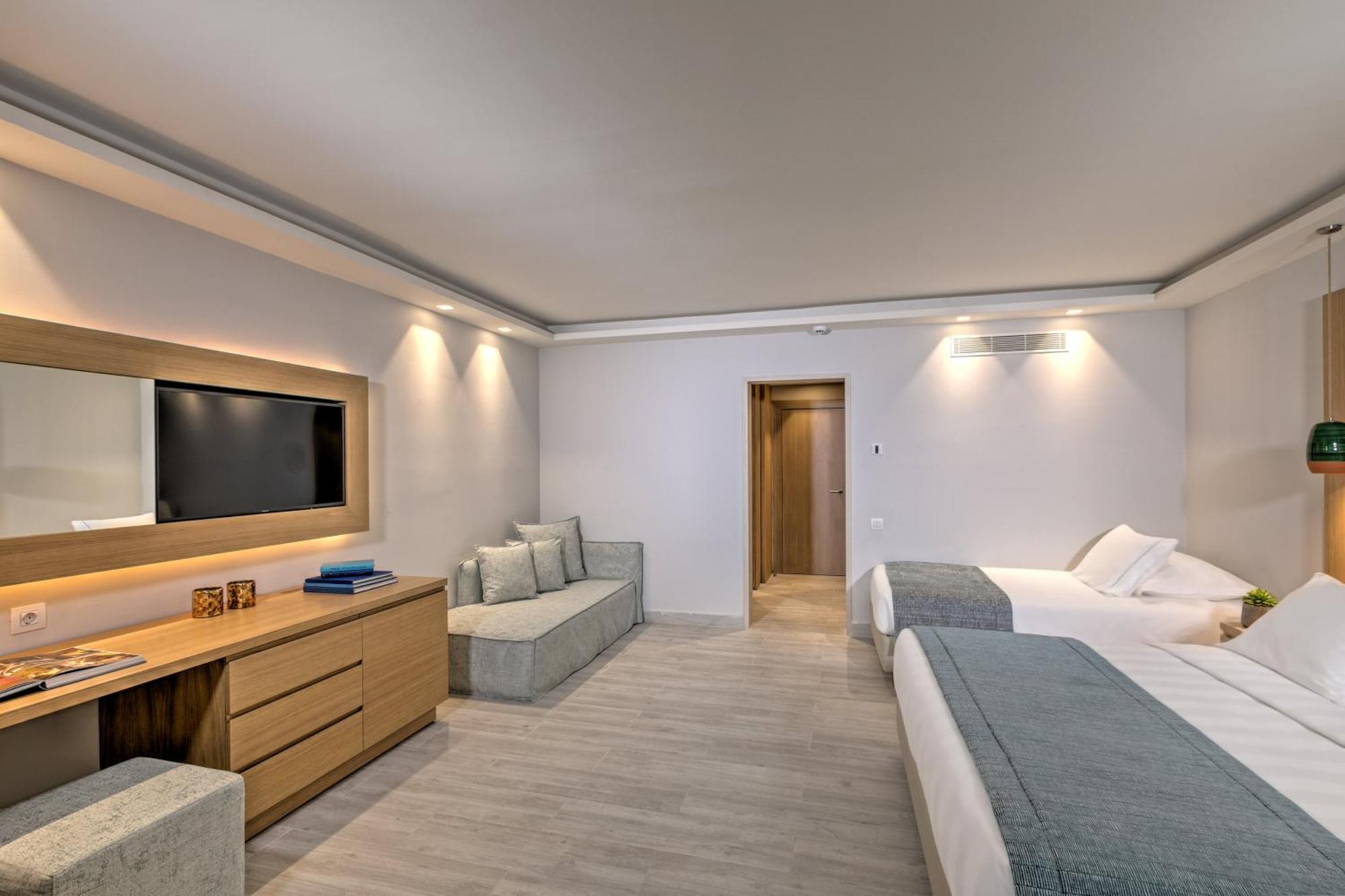 Hill View Family Room