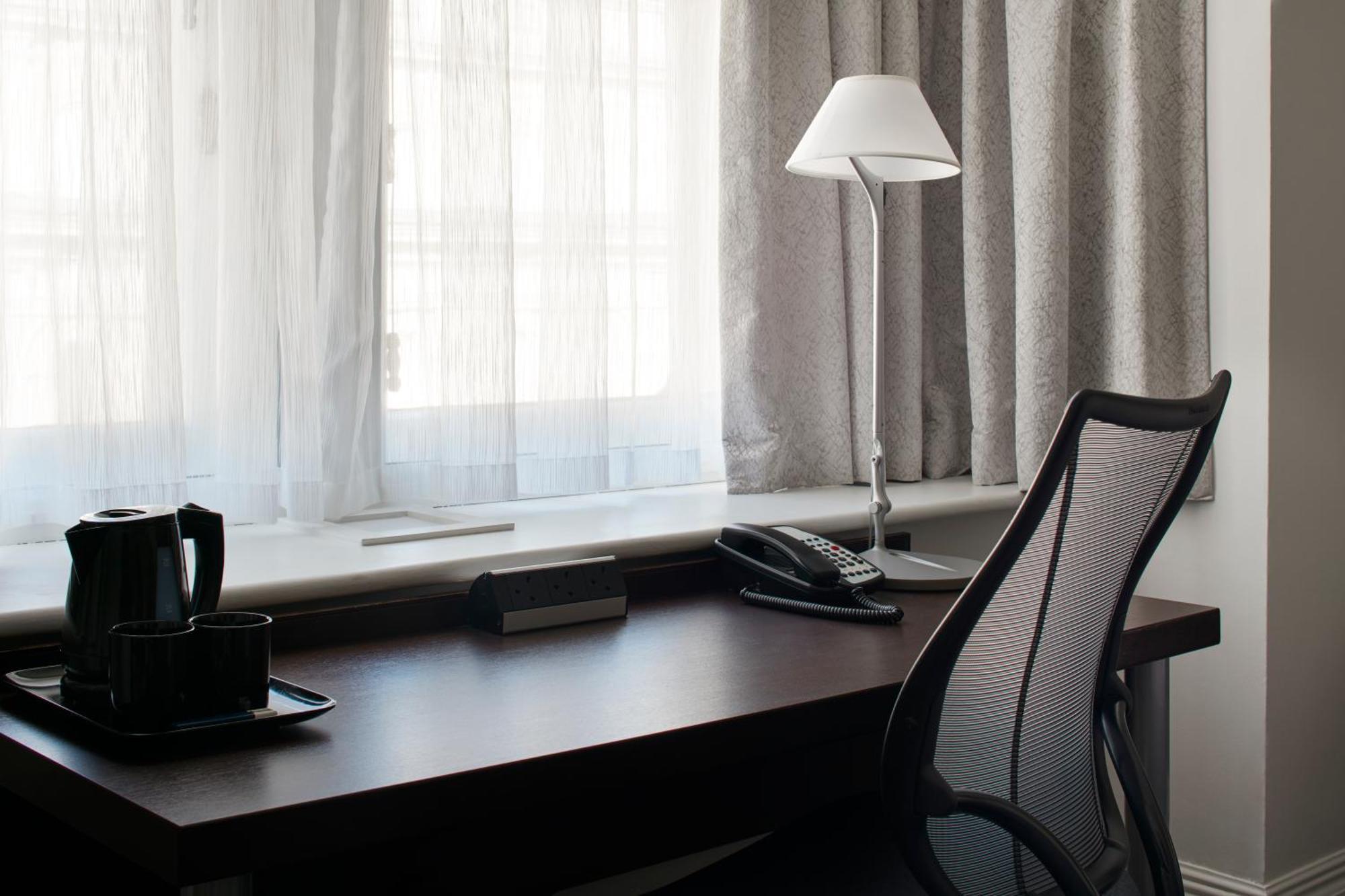 Mobility Accessible Standard Room,1208874541:JPEG