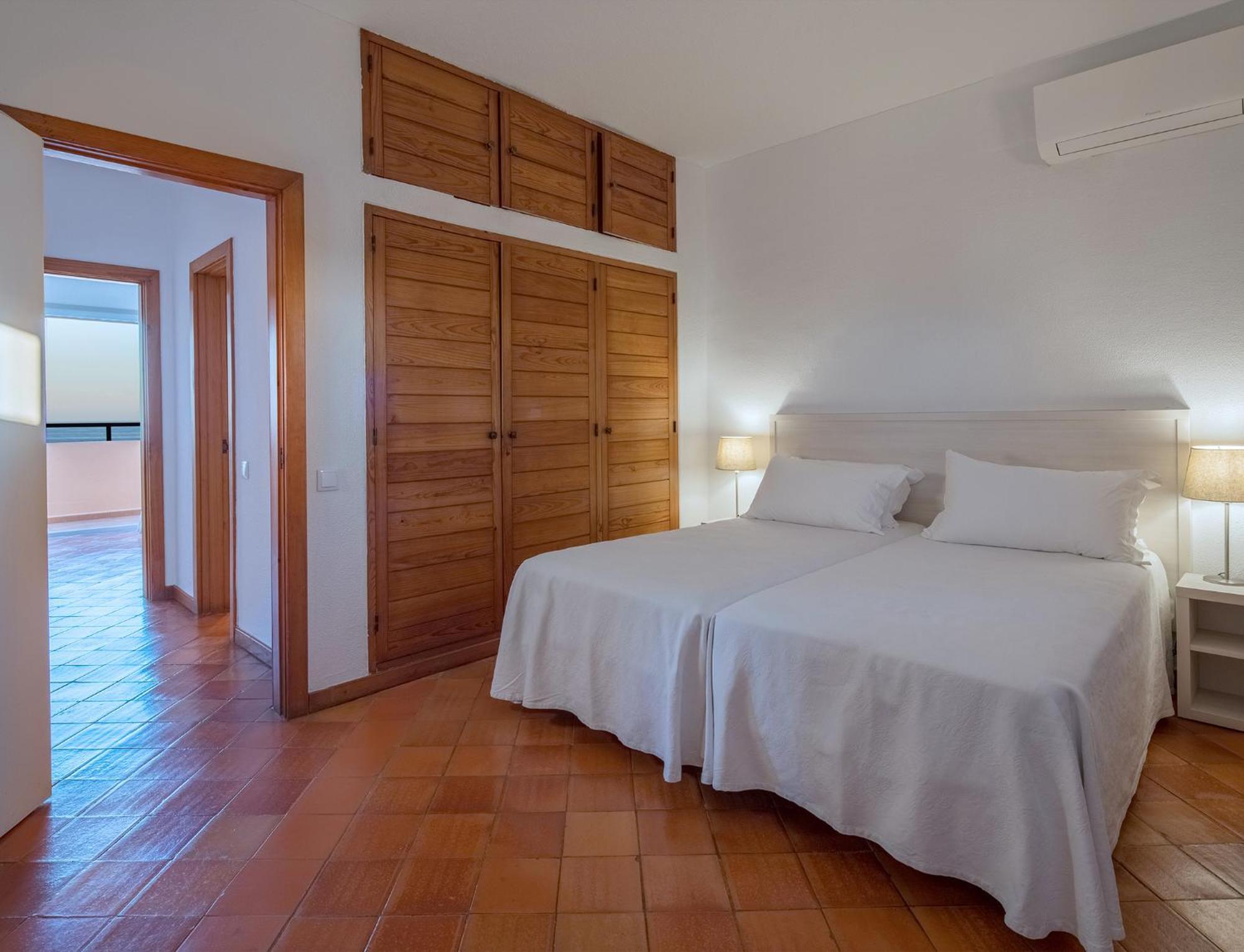 Two-Bedroom Apartment Sea View