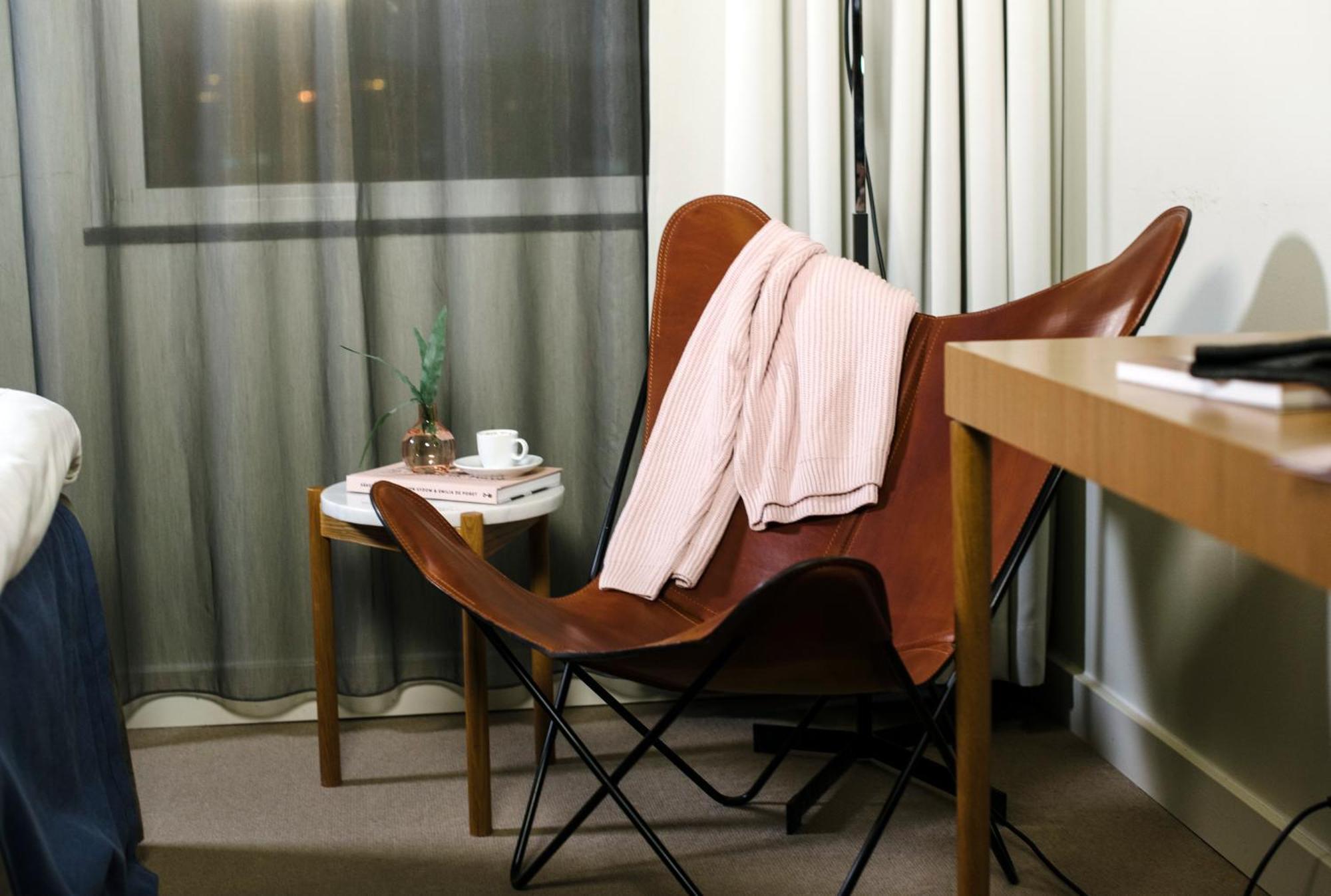 Standard Twin Room,1209875500:JPEG