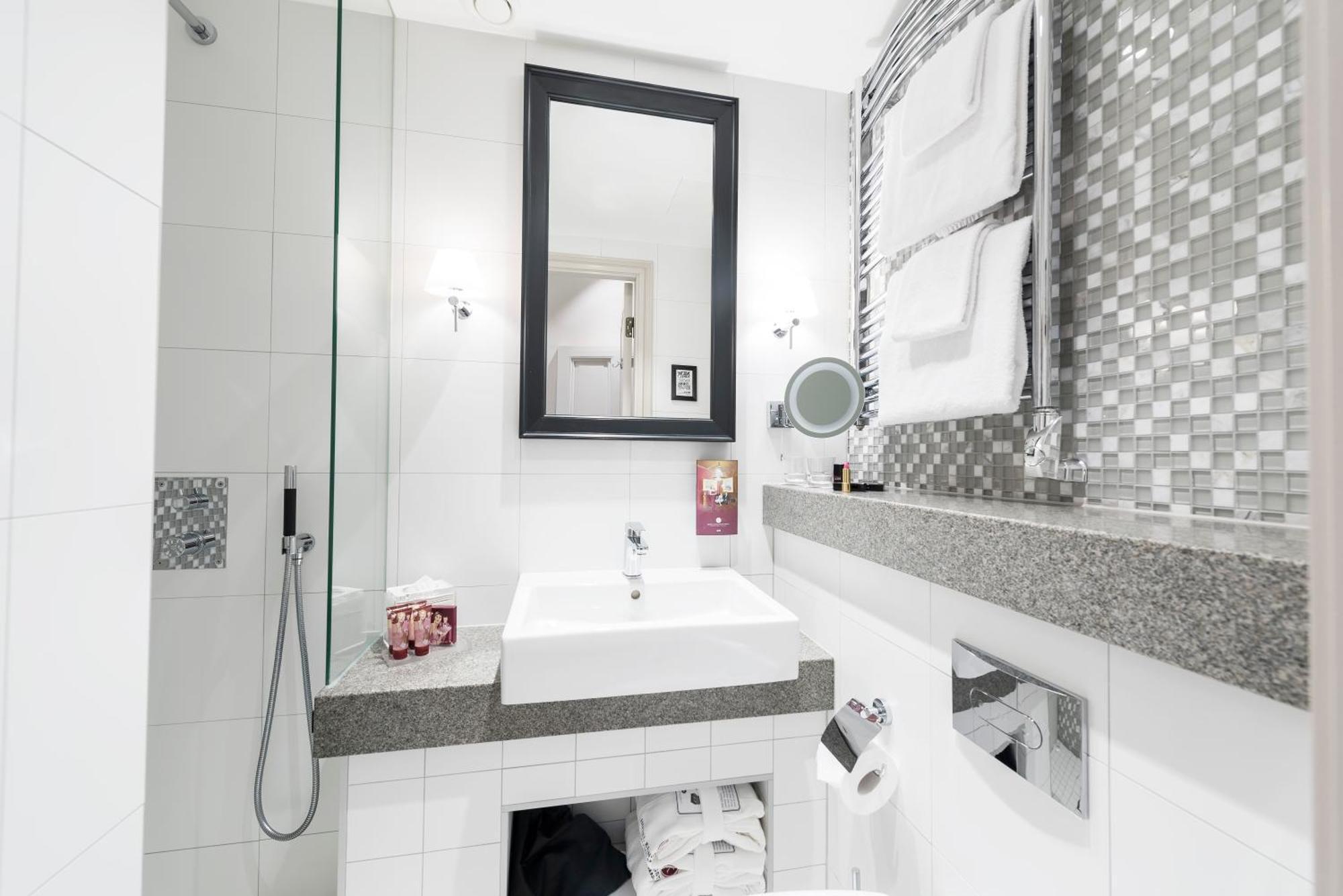 Small Double Room
