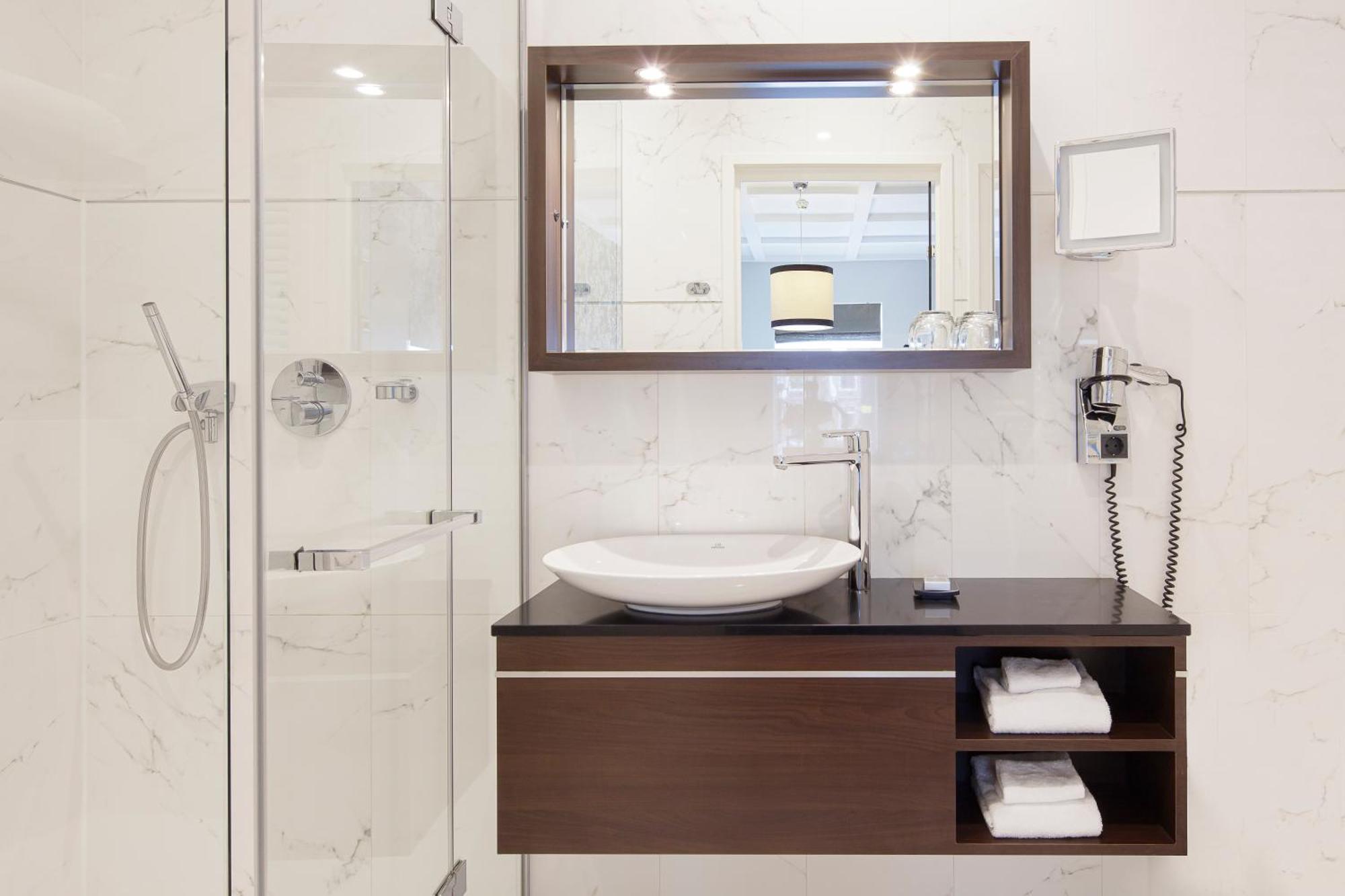 Deluxe Double Room Garden View