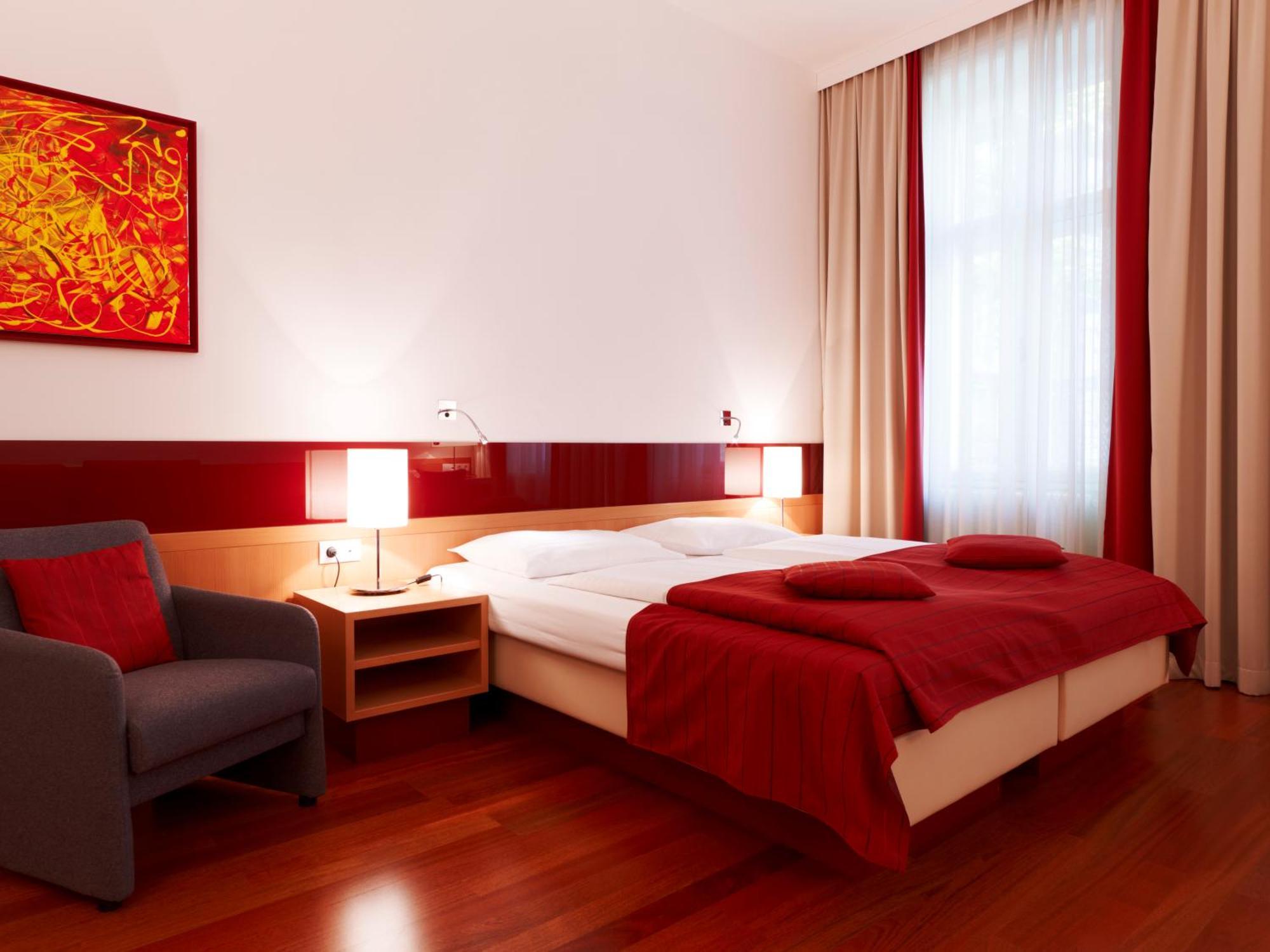 Deluxe Room,65933437:JPEG