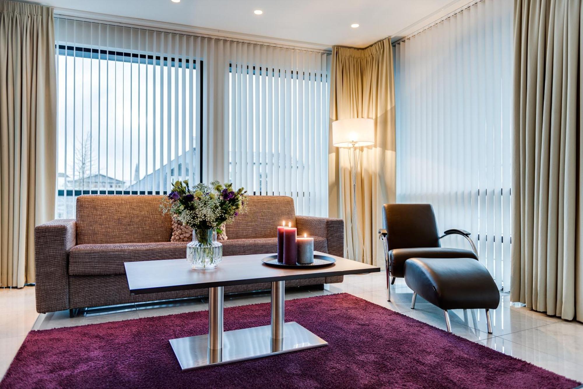 Deluxe One-Bedroom Suite Balcony