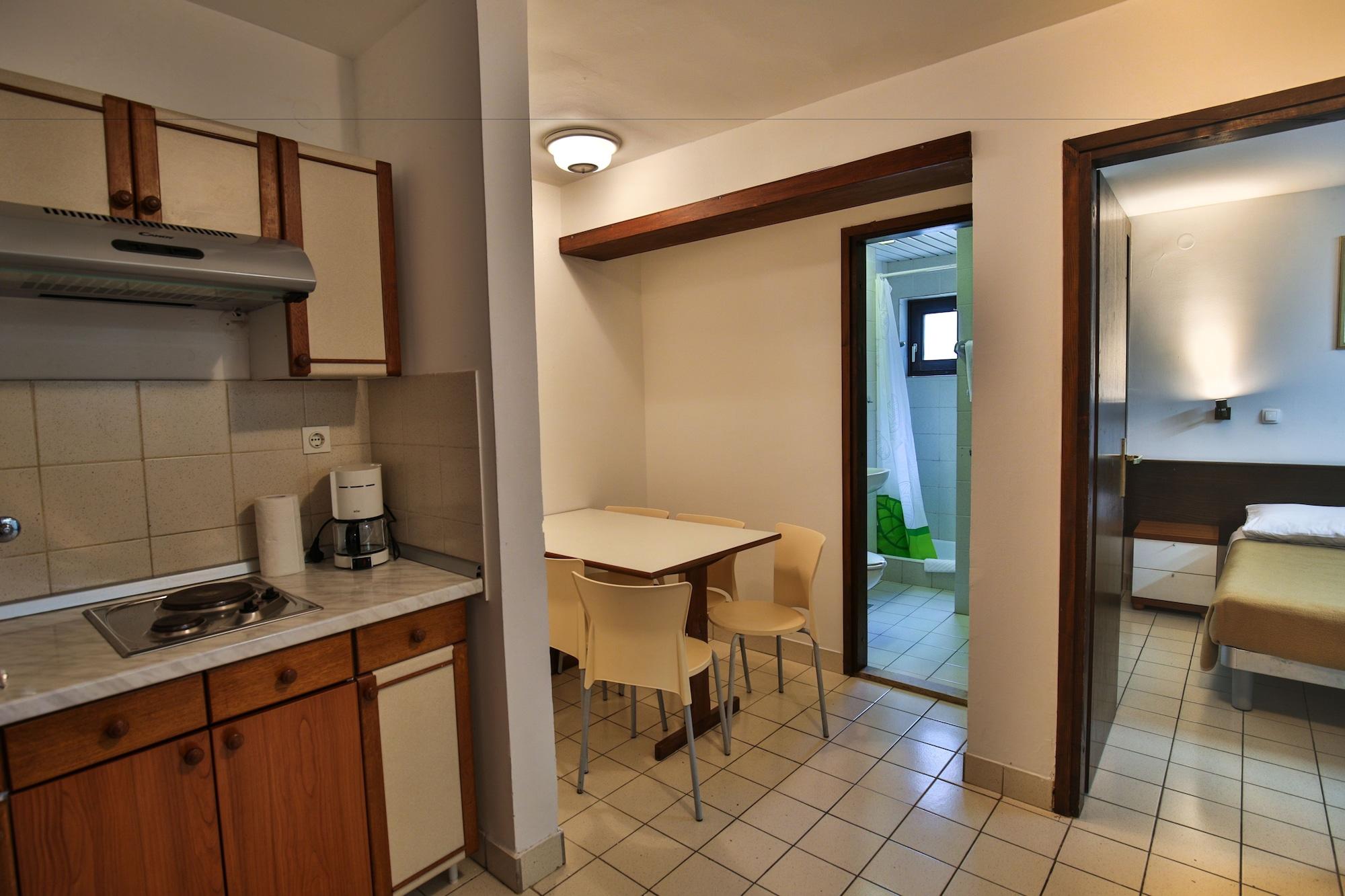 Two-Bedroom Apartment Park View