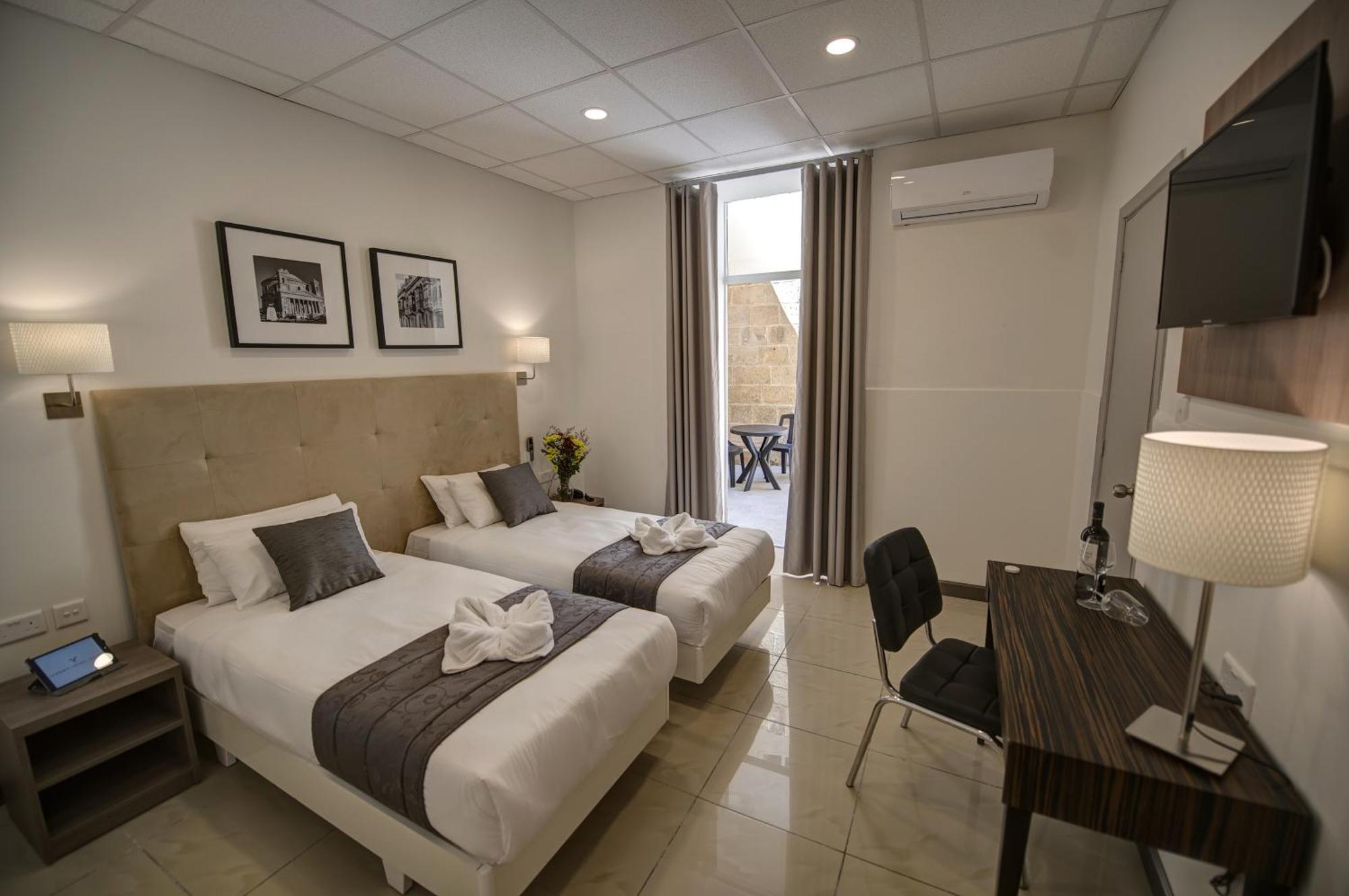 Family Room Terrace