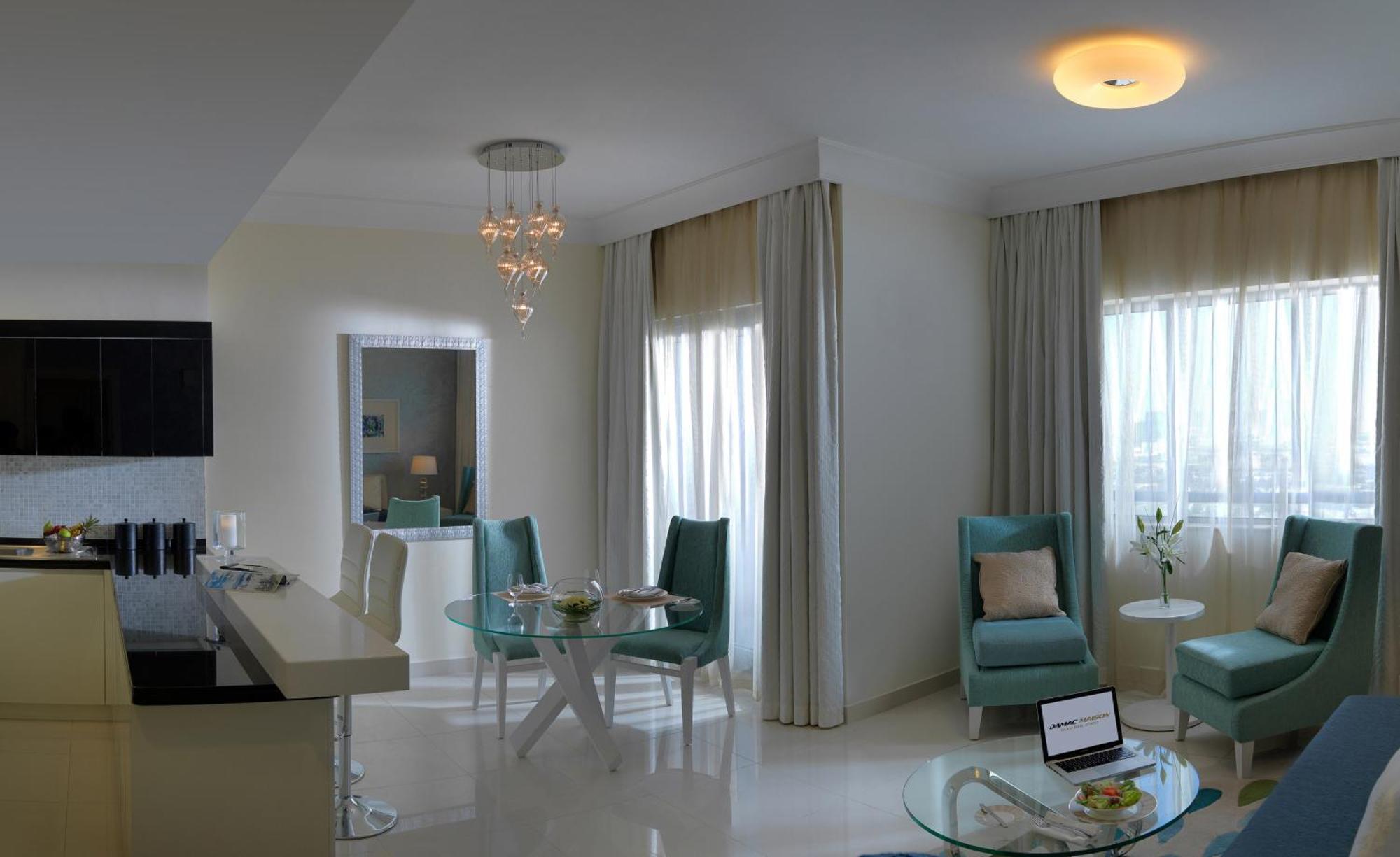 Two Bedroom-Suite 24 hour