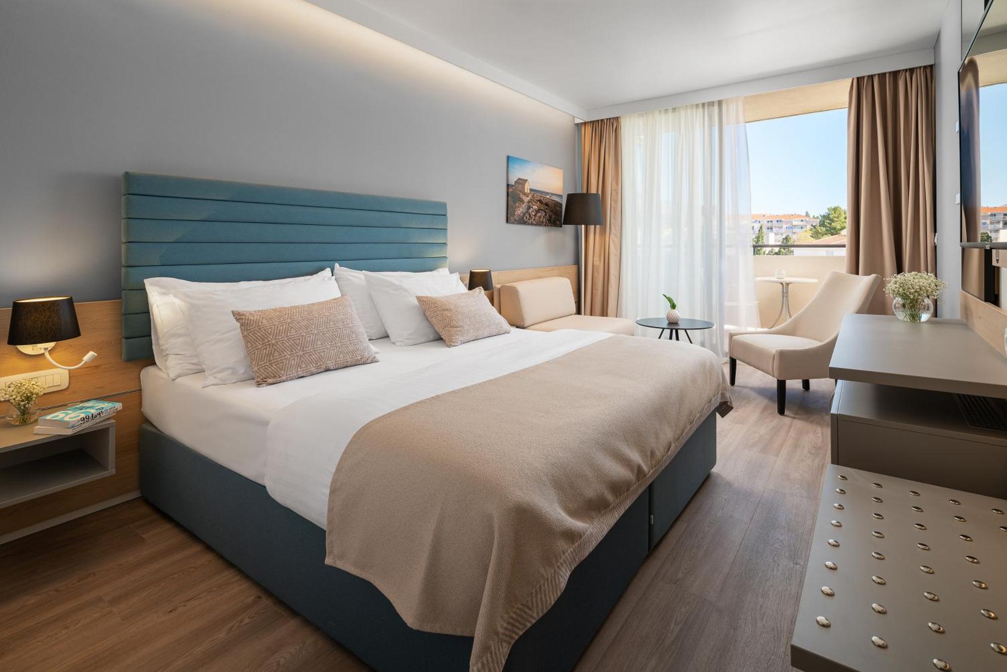 Room 21