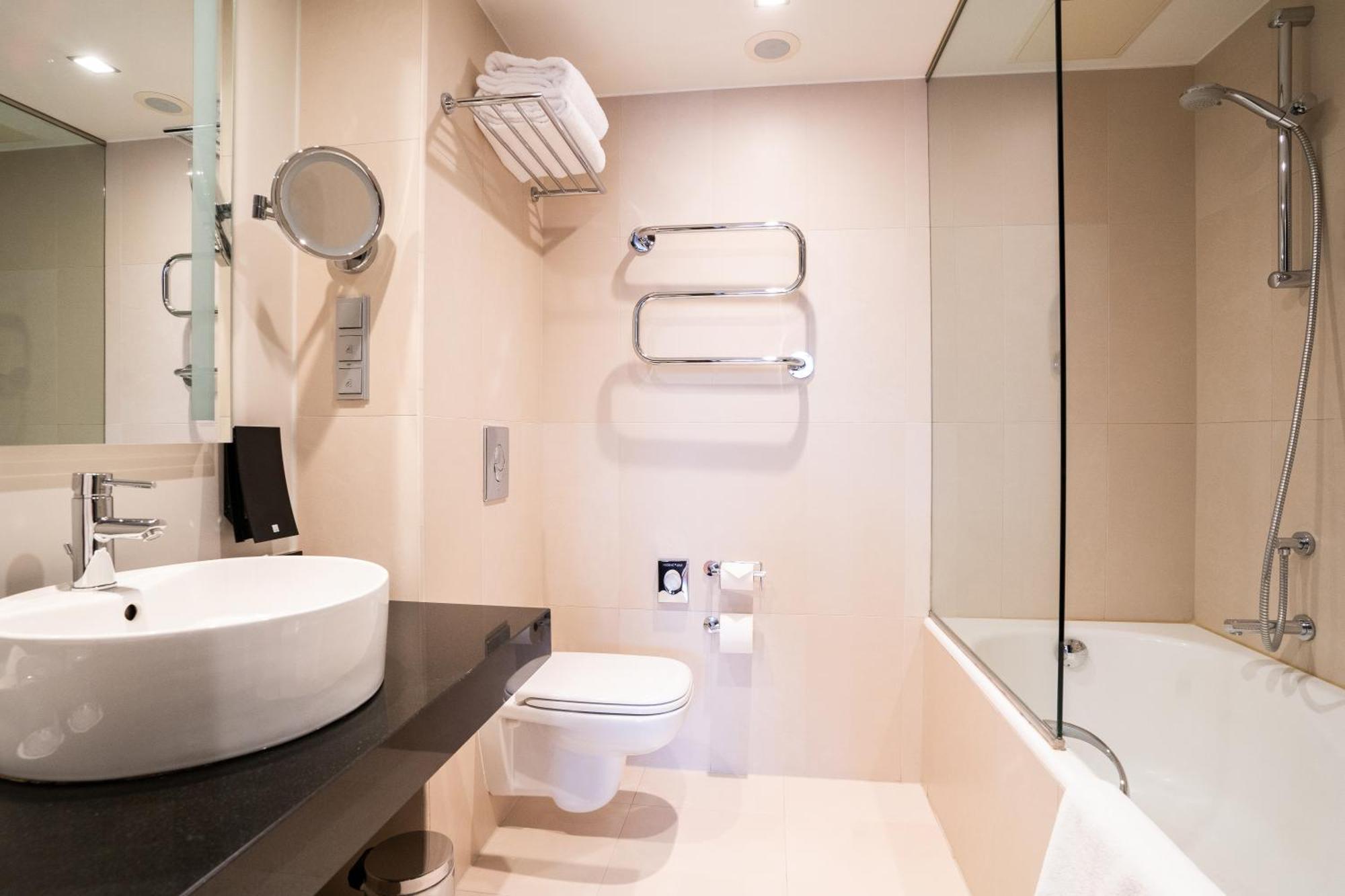 Superior Room,1440526600:JPEG