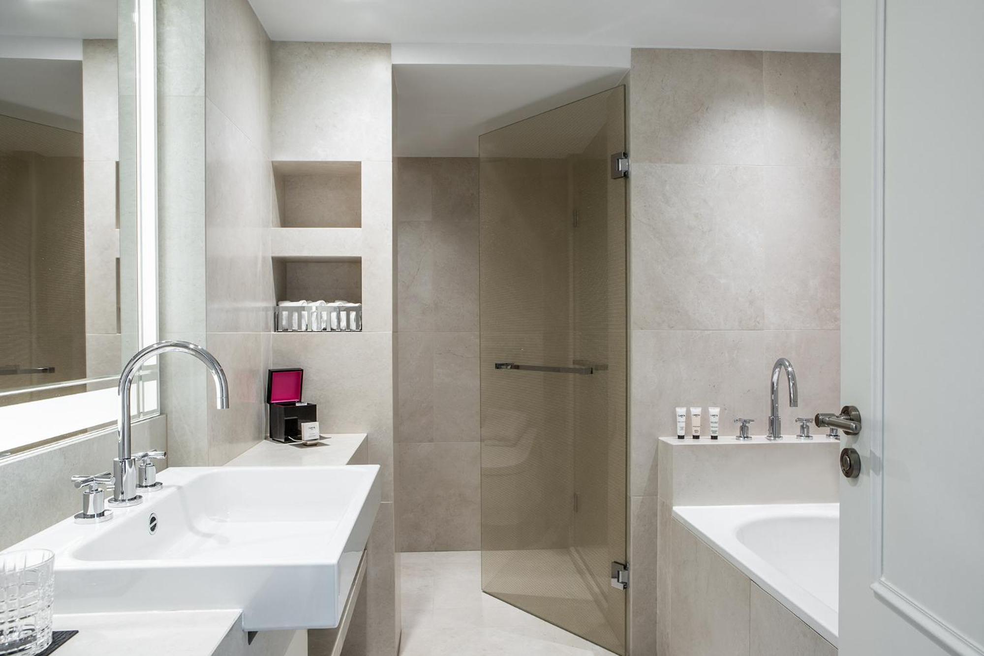 Duplex Eiffel Tower Suite