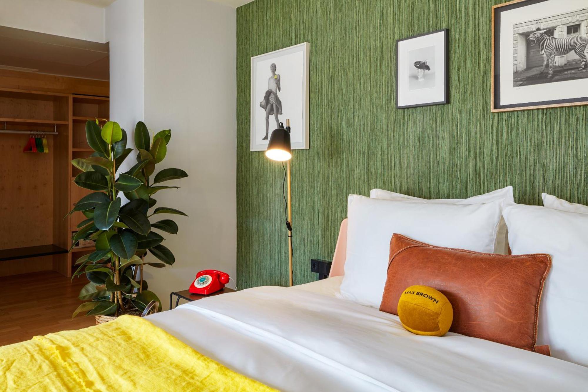 Extra Large Double Room