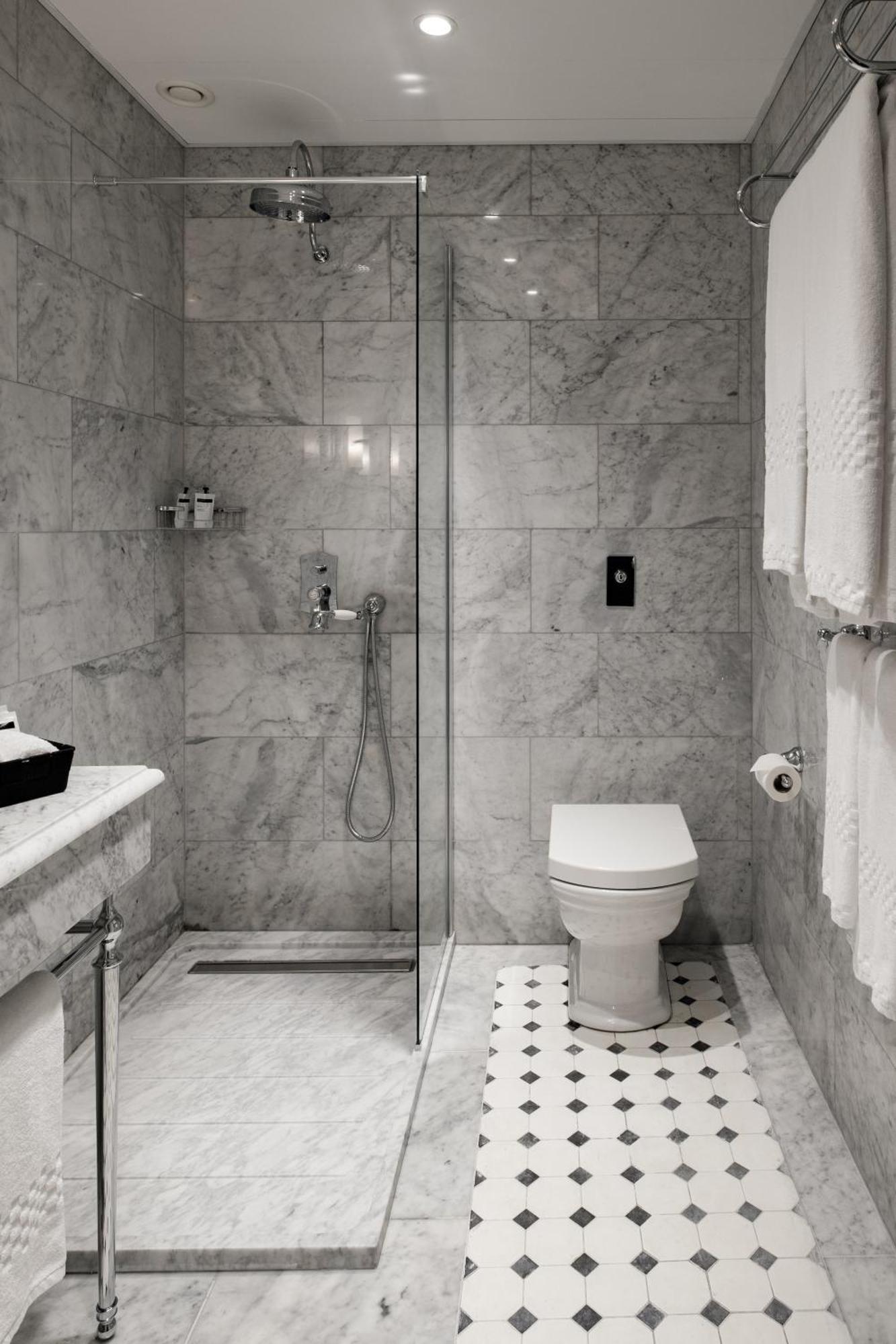 Deluxe Double or Twin Room Terrace