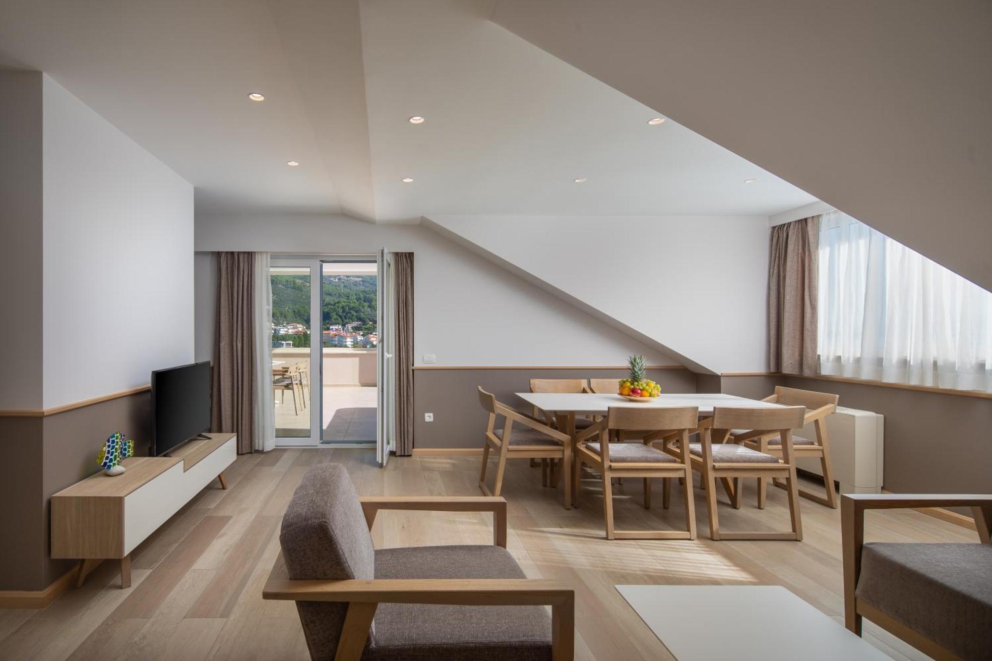 Penthouse Apartment