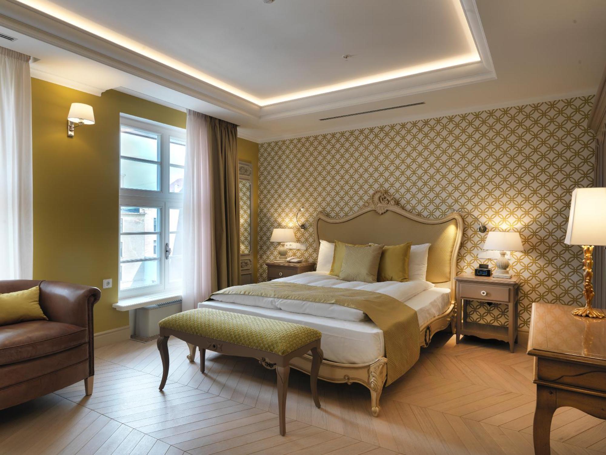 Suite City View
