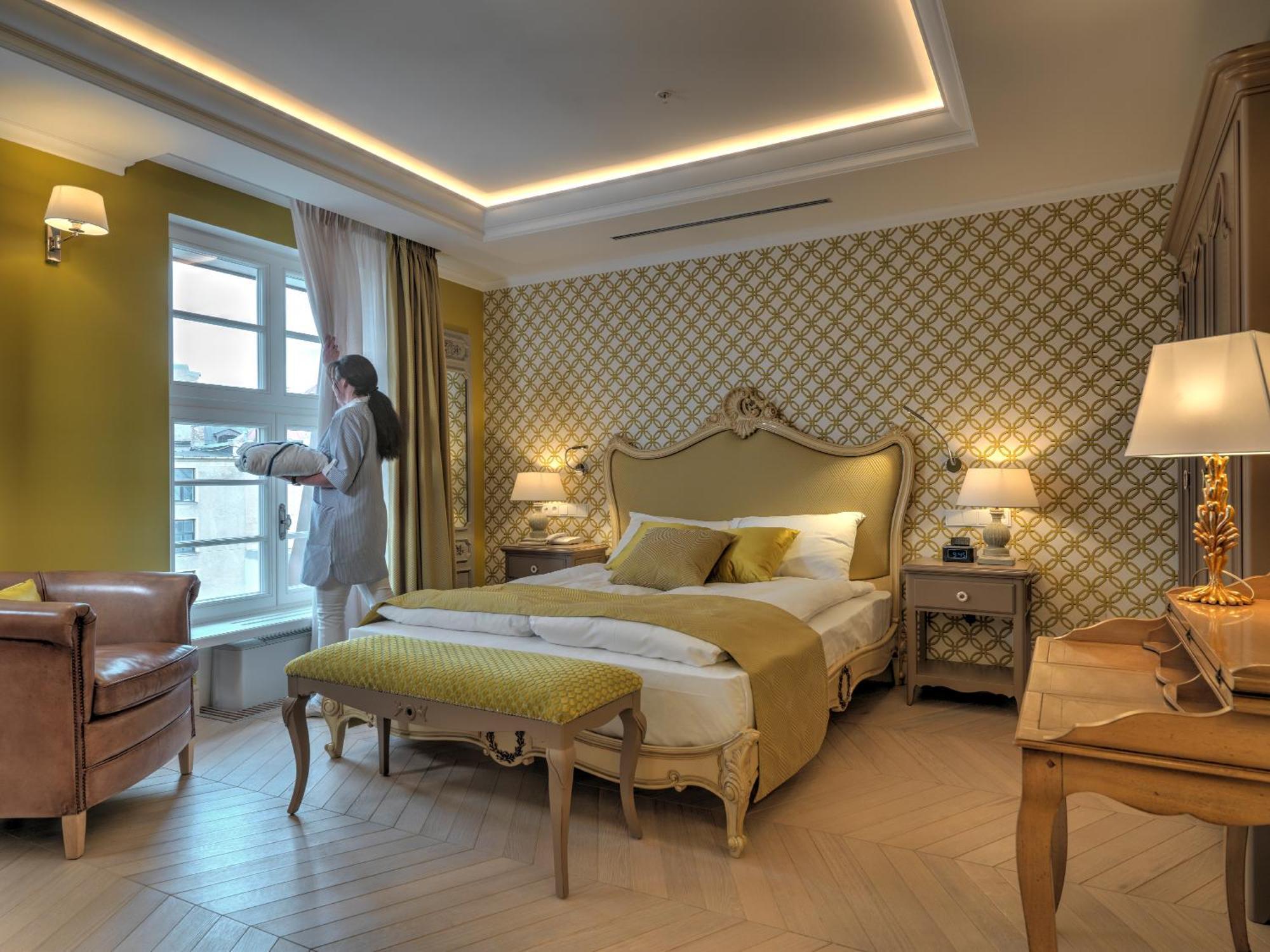 Suite City View
